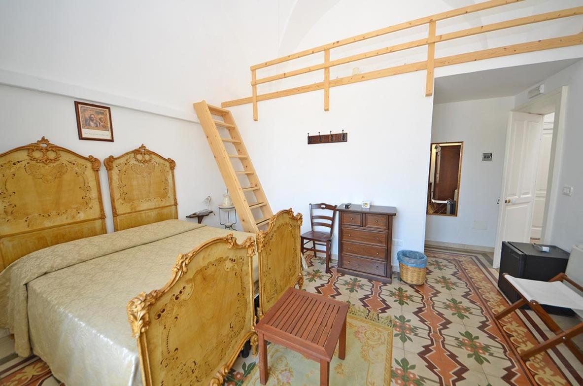Bed and Breakfast Casa Branca Кастріньяно-дель-Капо Екстер'єр фото